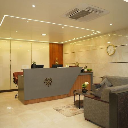 Sri Ambal Grand Hotel Virudunagar Exterior photo