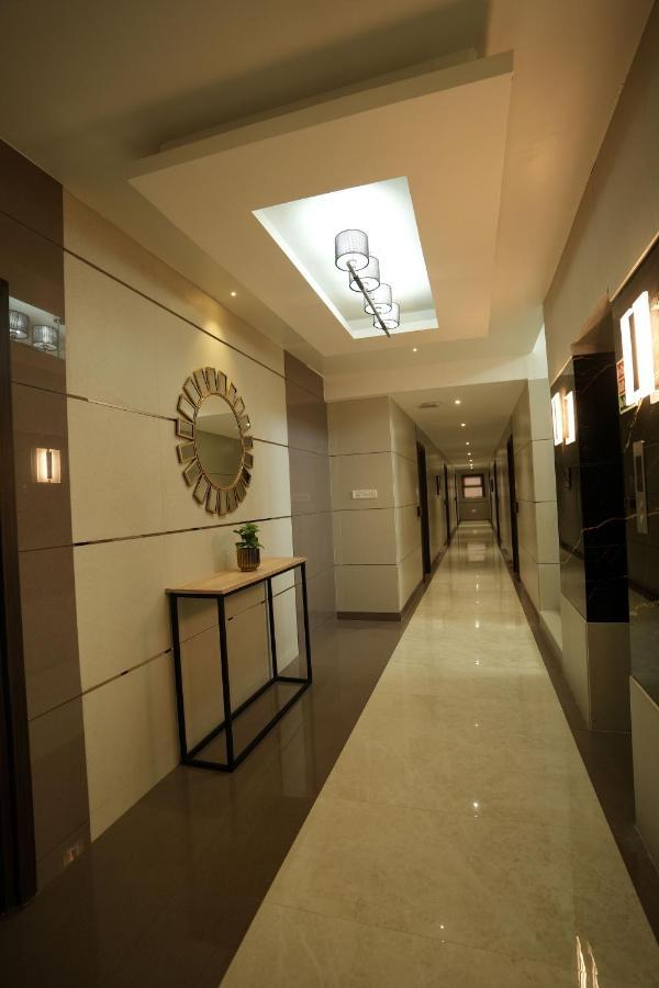 Sri Ambal Grand Hotel Virudunagar Exterior photo